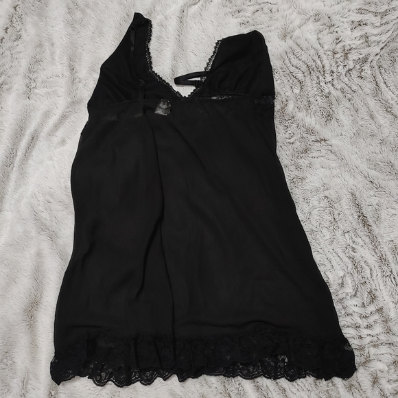 Chemise and Matching Robe - Picture 4 of 7